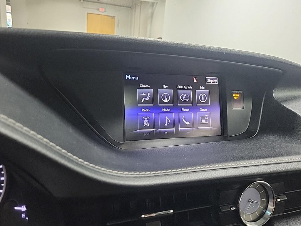 used 2015 Lexus ES 300h car, priced at $17,997