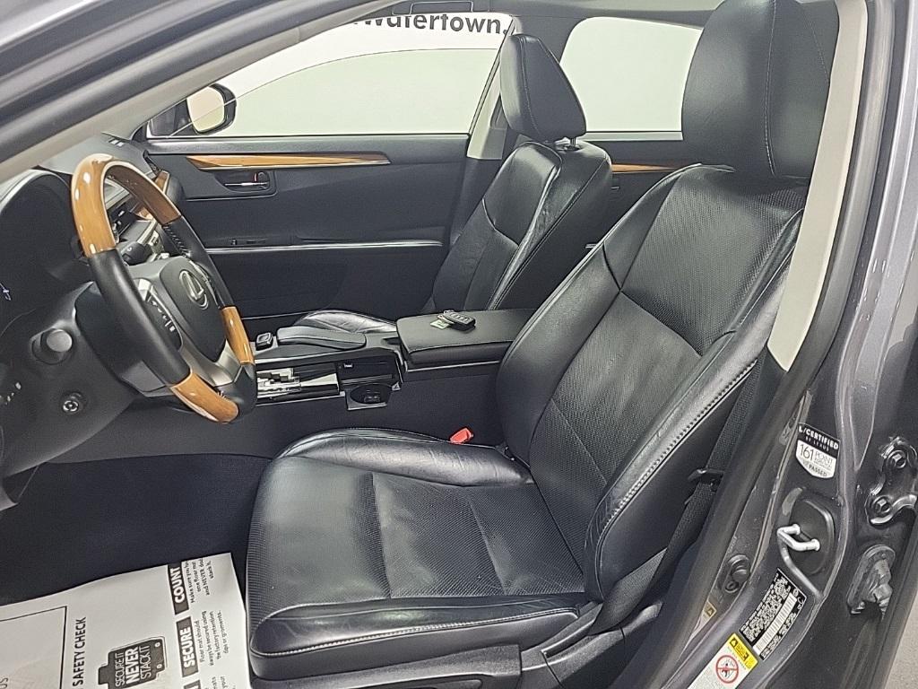 used 2015 Lexus ES 300h car, priced at $17,997