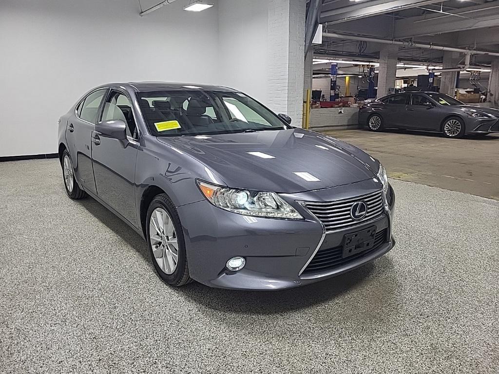 used 2015 Lexus ES 300h car, priced at $17,997