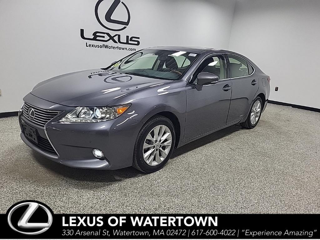 used 2015 Lexus ES 300h car, priced at $17,997
