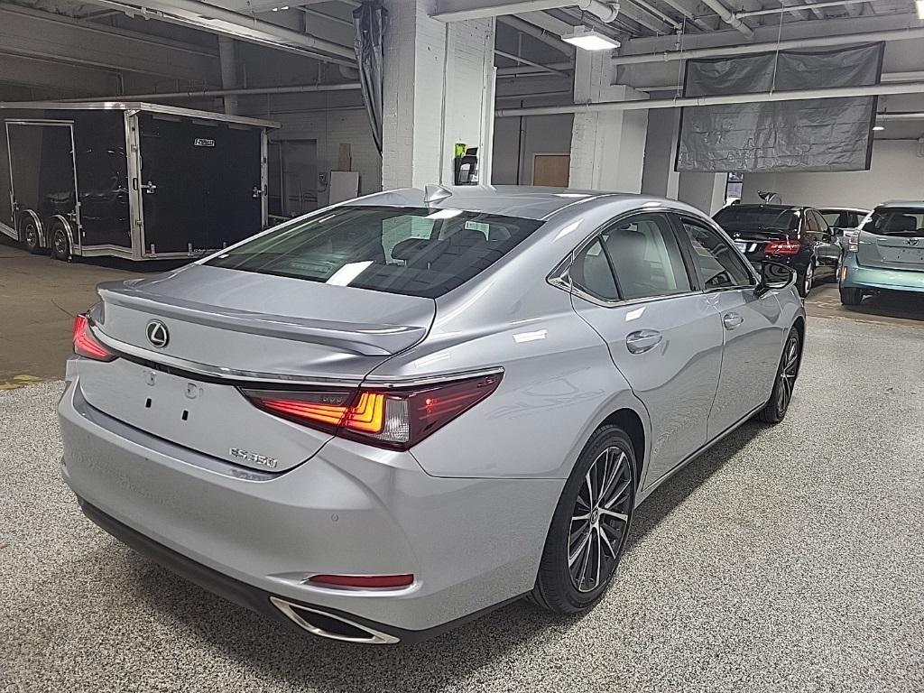used 2024 Lexus ES 350 car, priced at $39,996