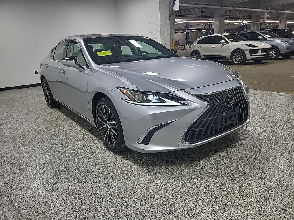 used 2024 Lexus ES 350 car, priced at $39,996