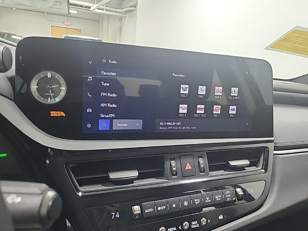 used 2024 Lexus ES 350 car, priced at $39,996