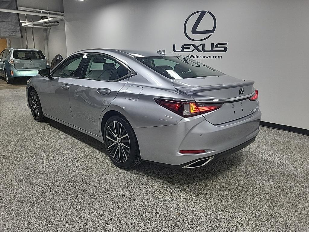 used 2024 Lexus ES 350 car, priced at $39,996