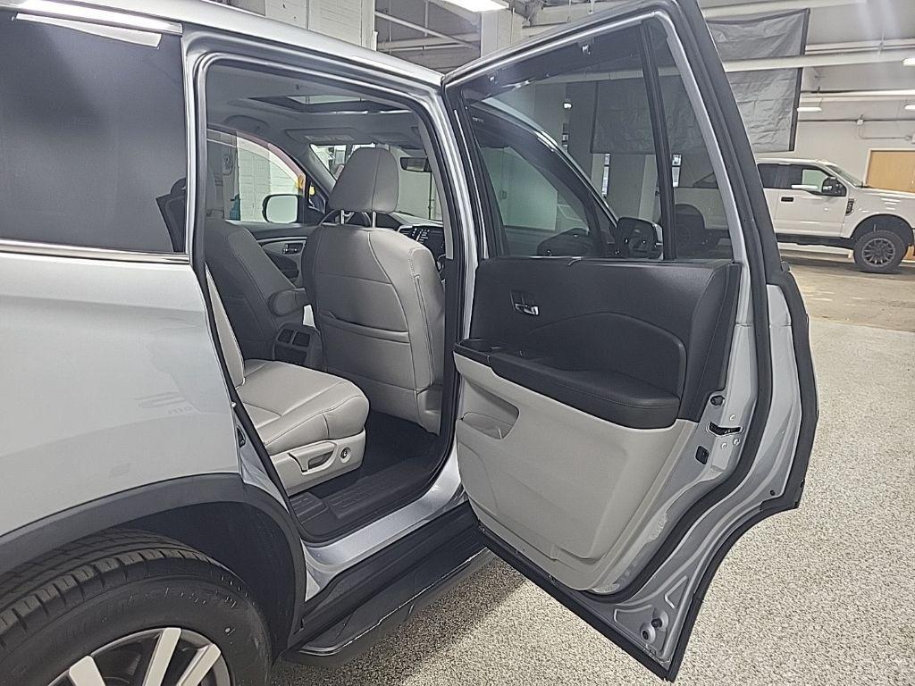 used 2019 Honda Pilot car, priced at $24,992