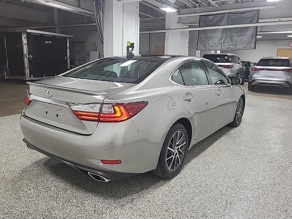 used 2017 Lexus ES 350 car, priced at $27,992