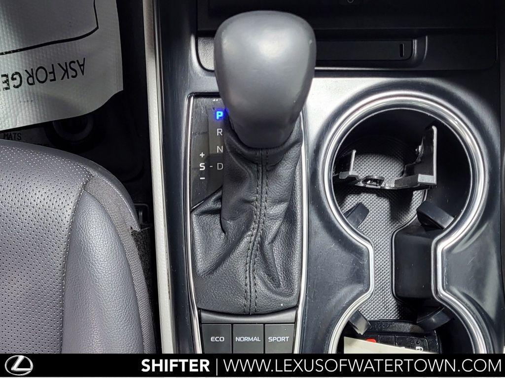 used 2020 Toyota Camry Hybrid car, priced at $23,555