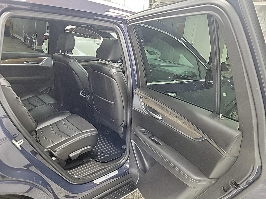 used 2024 Cadillac XT6 car, priced at $49,775