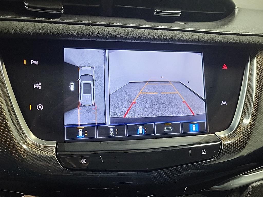 used 2024 Cadillac XT6 car, priced at $49,775