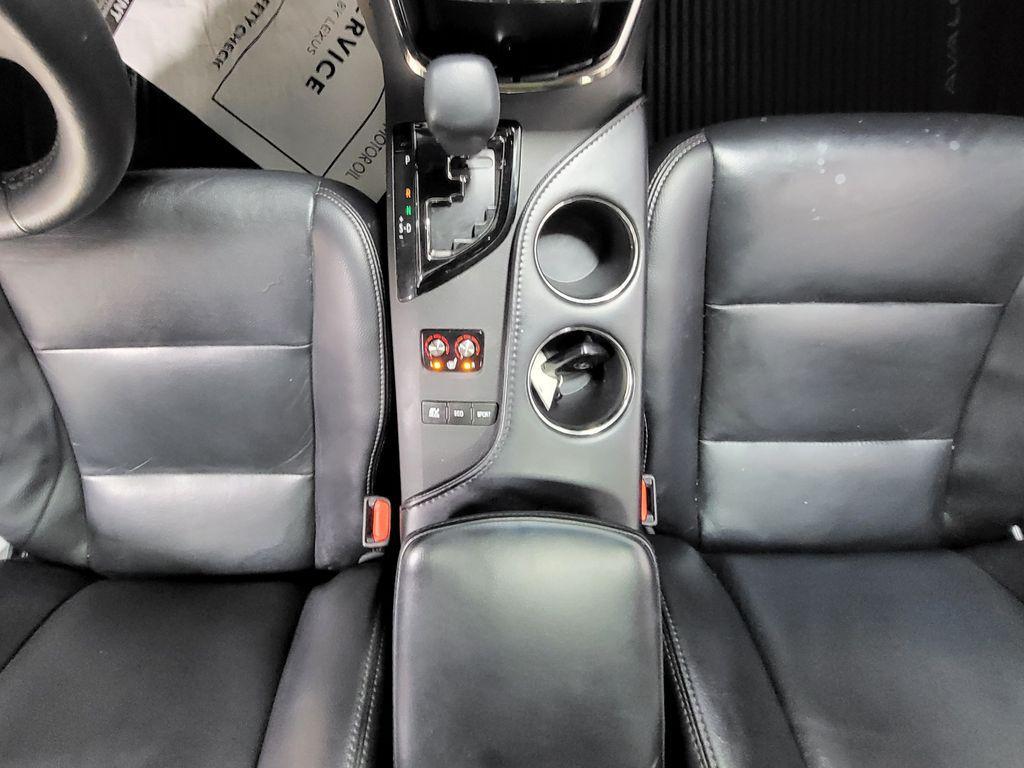 used 2018 Toyota Avalon Hybrid car, priced at $22,128