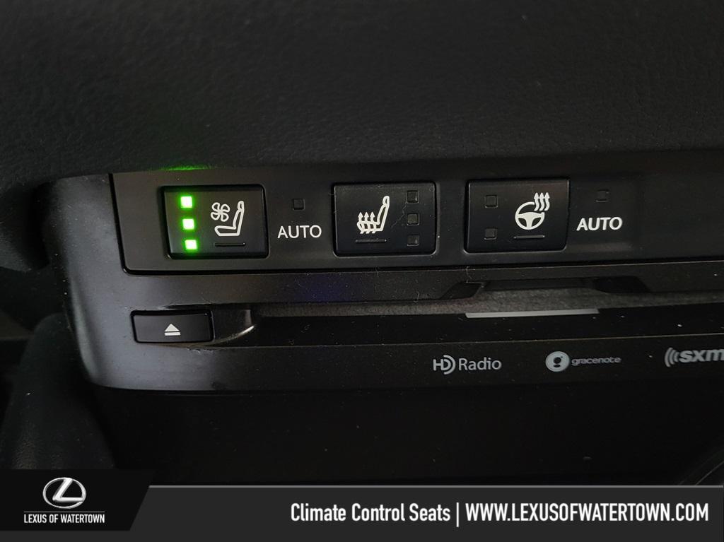 used 2019 Lexus ES 350 car, priced at $27,997