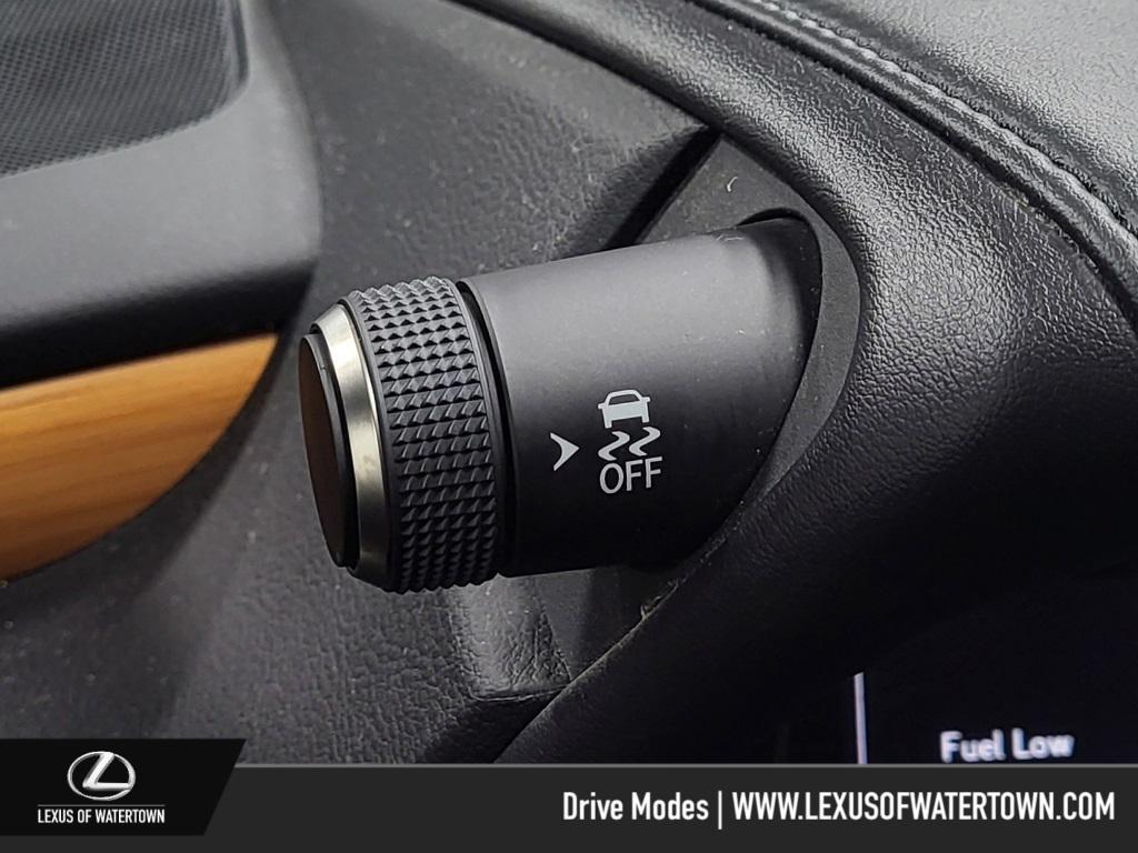 used 2020 Lexus ES 350 car, priced at $26,555