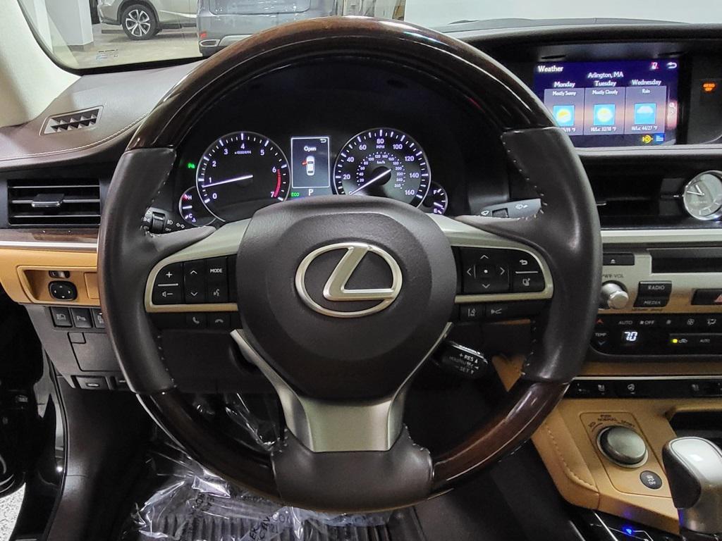 used 2018 Lexus ES 350 car, priced at $23,997