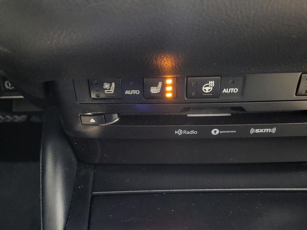 used 2019 Lexus ES 350 car, priced at $32,477