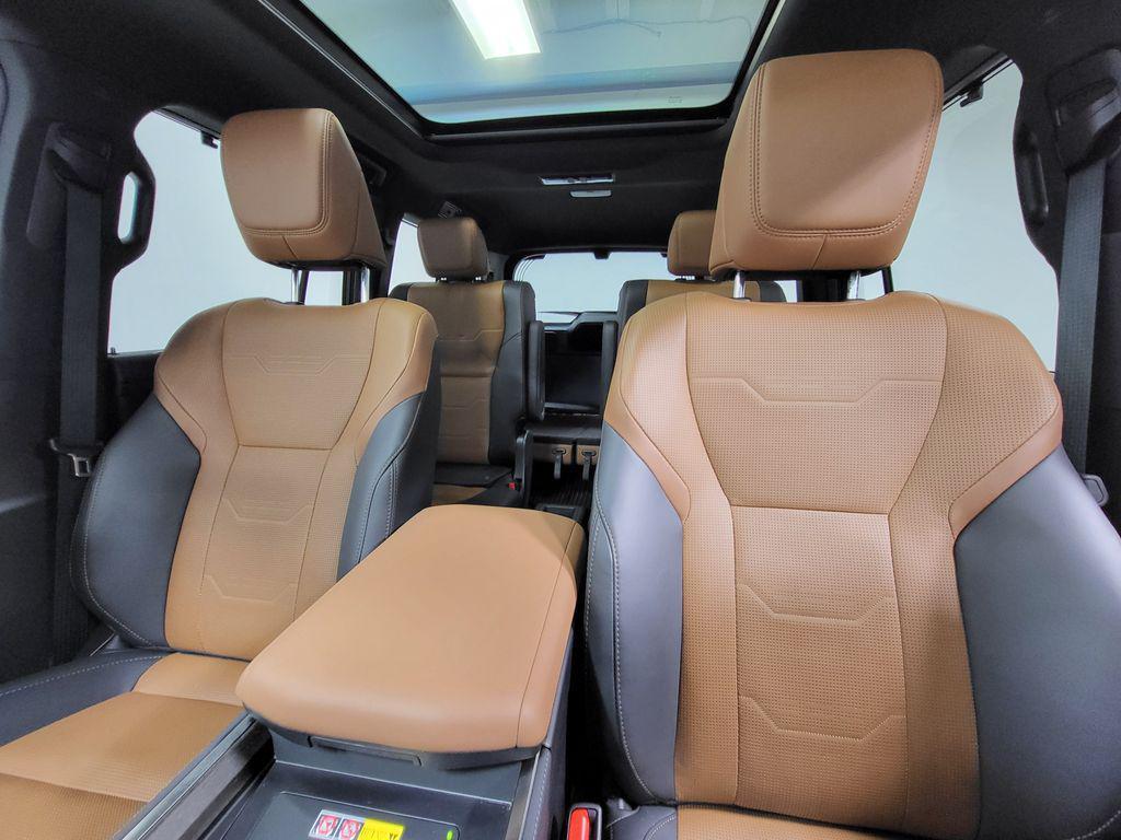 used 2025 Lexus GX 550 car, priced at $89,991