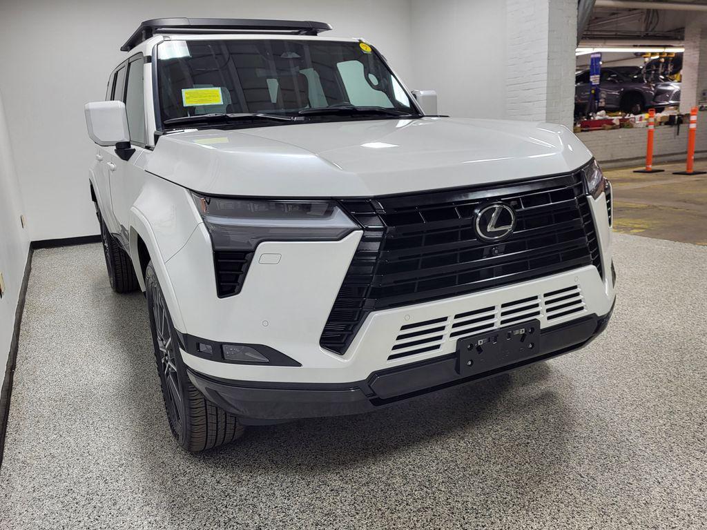 used 2025 Lexus GX 550 car, priced at $89,991