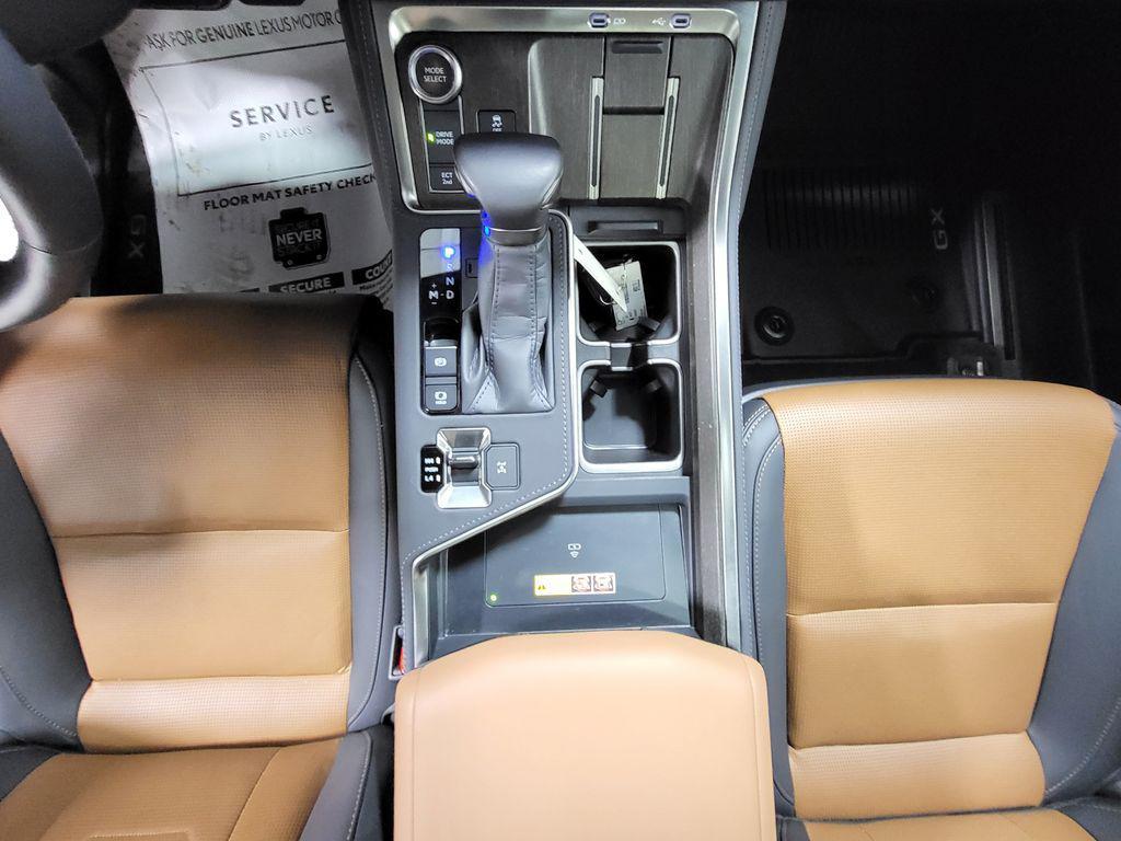 used 2025 Lexus GX 550 car, priced at $89,991