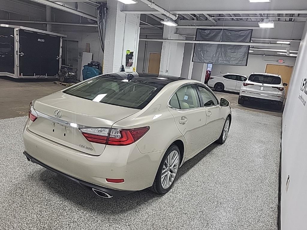 used 2016 Lexus ES 350 car, priced at $22,996