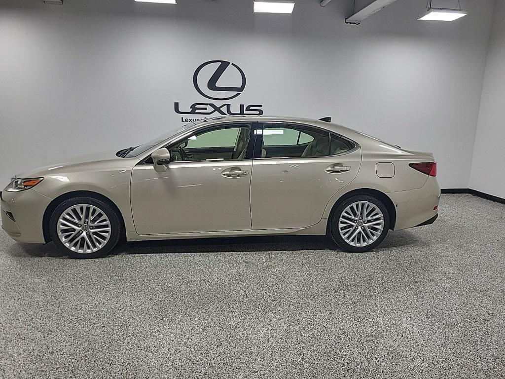 used 2016 Lexus ES 350 car, priced at $22,996