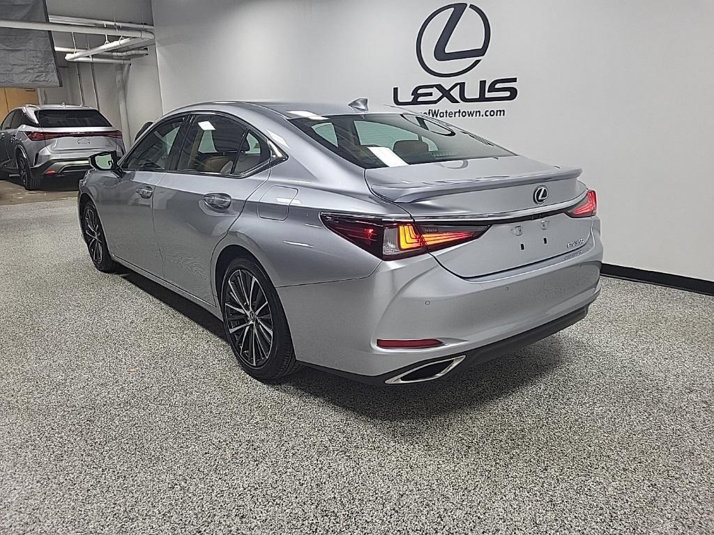 used 2023 Lexus ES 350 car, priced at $38,993