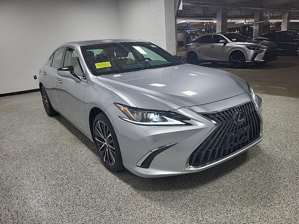 used 2023 Lexus ES 350 car, priced at $38,993