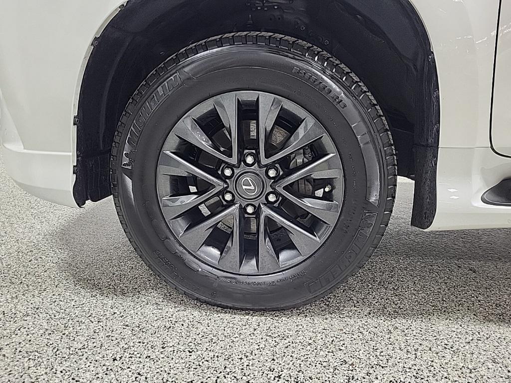 used 2023 Lexus GX 460 car, priced at $57,771