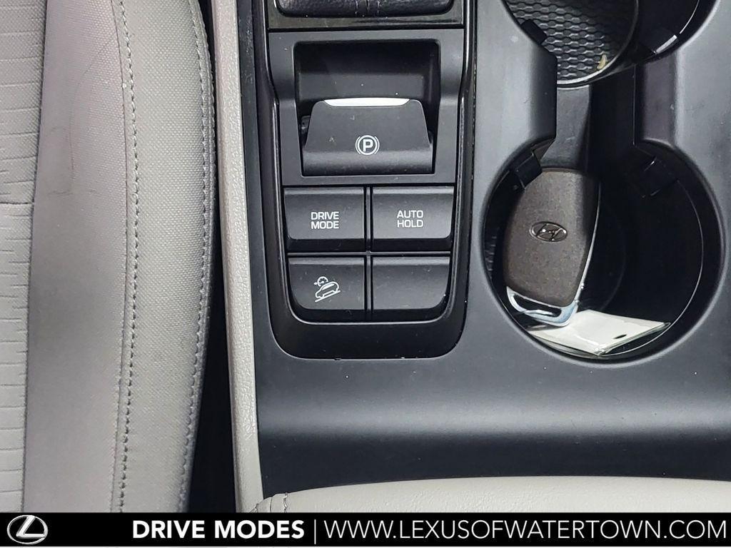 used 2021 Hyundai Tucson car, priced at $21,571