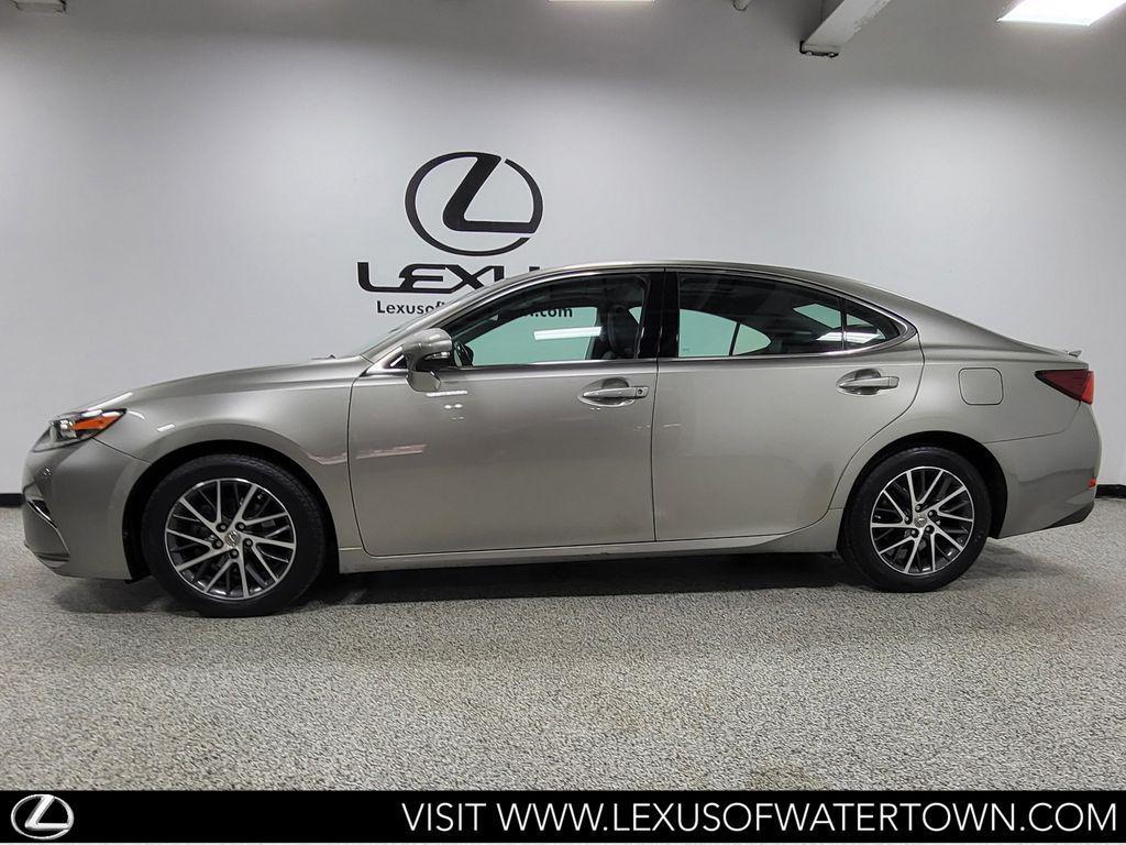 used 2017 Lexus ES 350 car, priced at $25,461