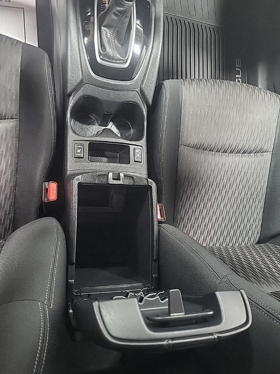 used 2017 Nissan Rogue car, priced at $15,992