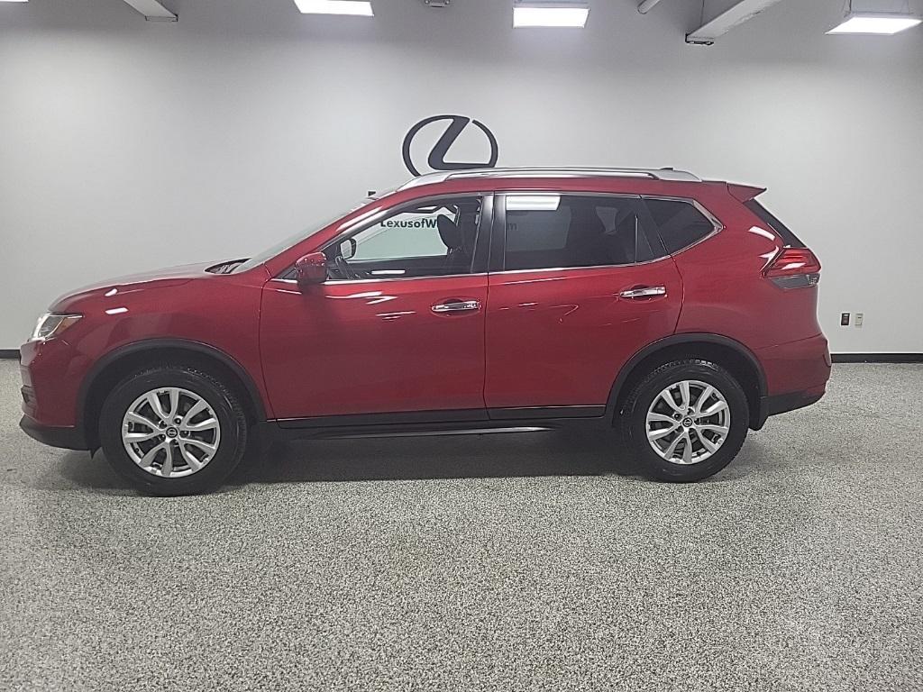 used 2017 Nissan Rogue car, priced at $15,992