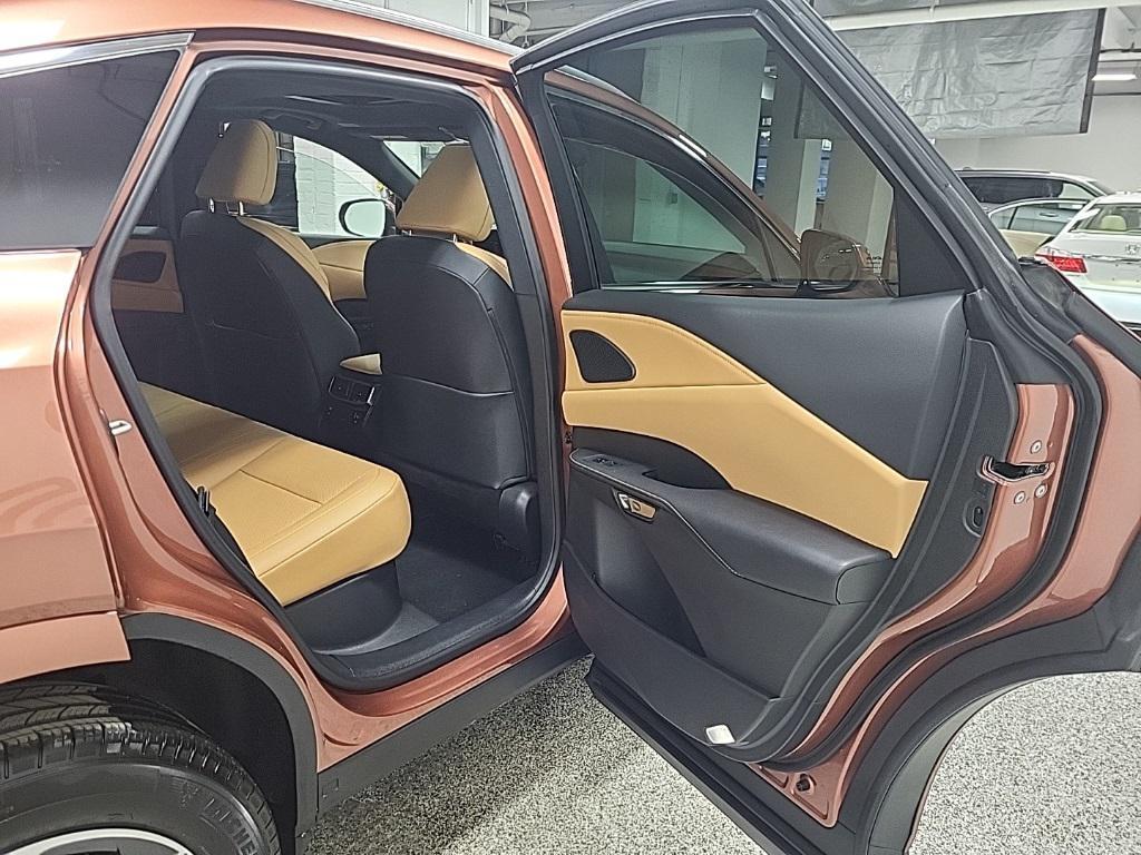 used 2025 Lexus RX 350 car, priced at $51,554