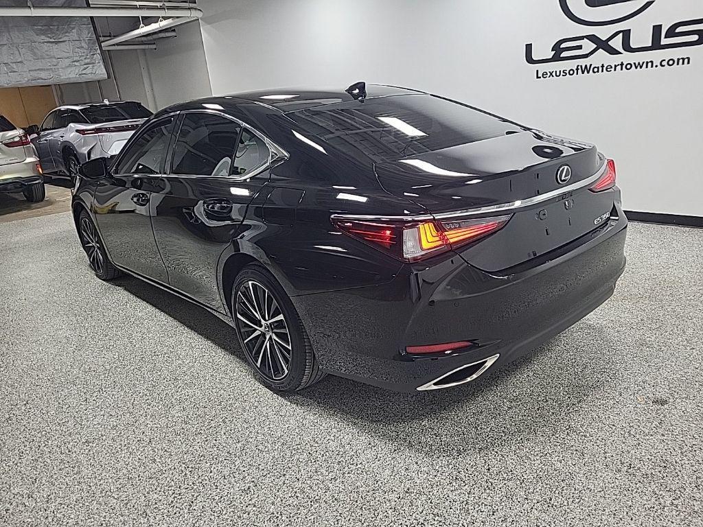 used 2024 Lexus ES 350 car