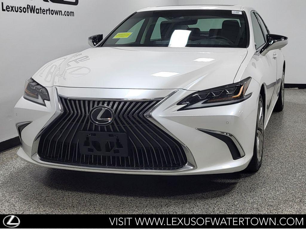 used 2021 Lexus ES 250 car, priced at $33,231