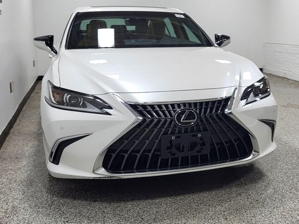 used 2023 Lexus ES 300h car, priced at $44,678