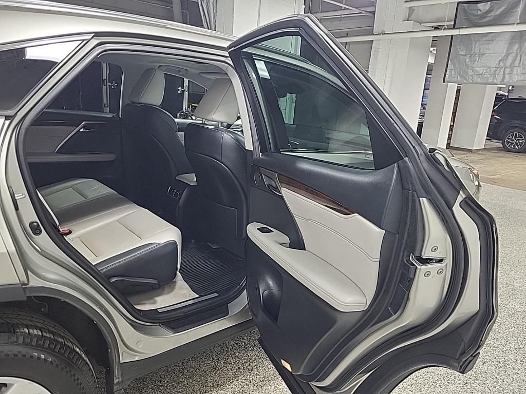 used 2018 Lexus RX 450h car, priced at $31,884