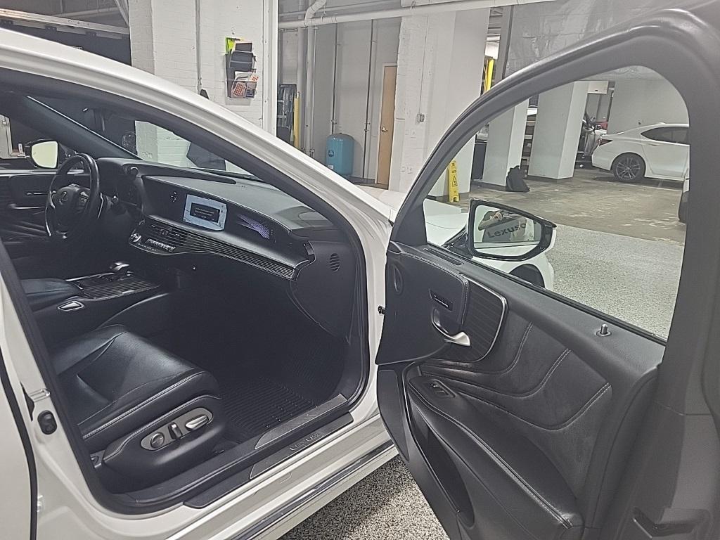 used 2020 Lexus LS 500 car, priced at $43,575