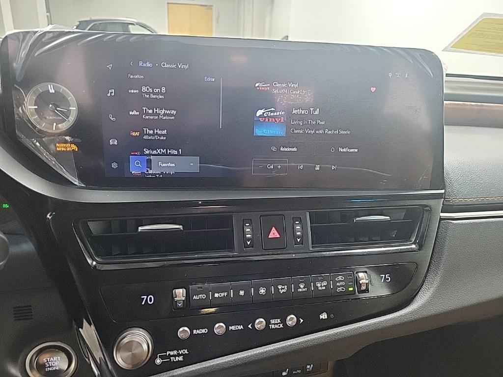 used 2025 Lexus ES 350 car, priced at $43,992