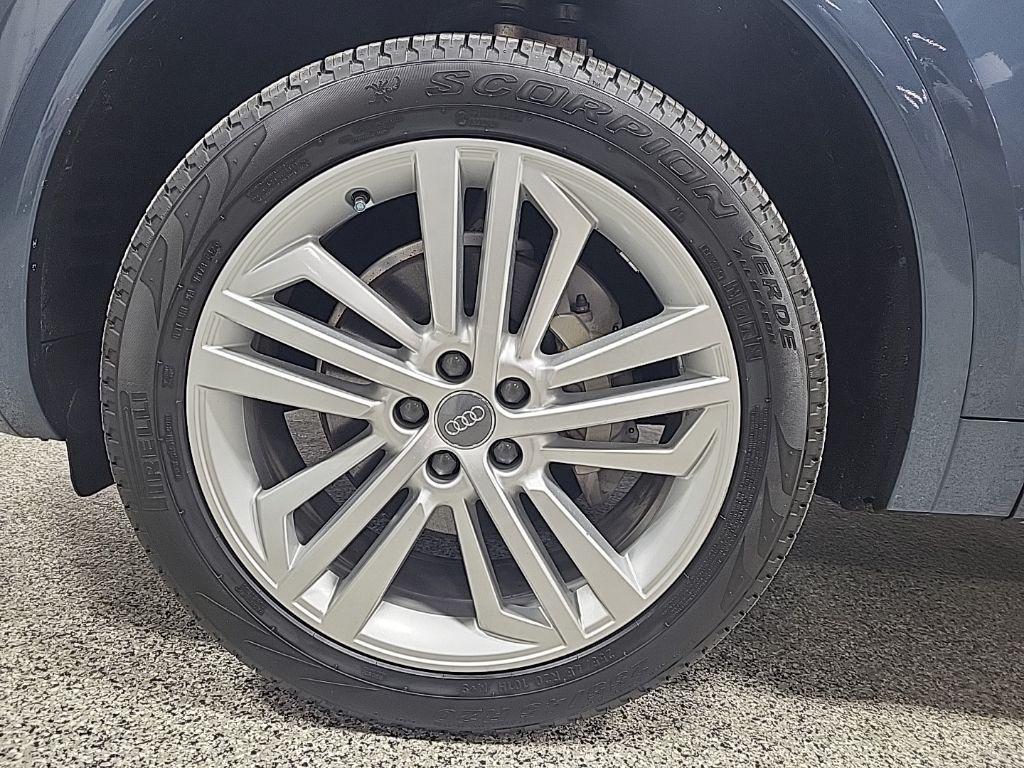 used 2018 Audi Q5 car, priced at $17,997