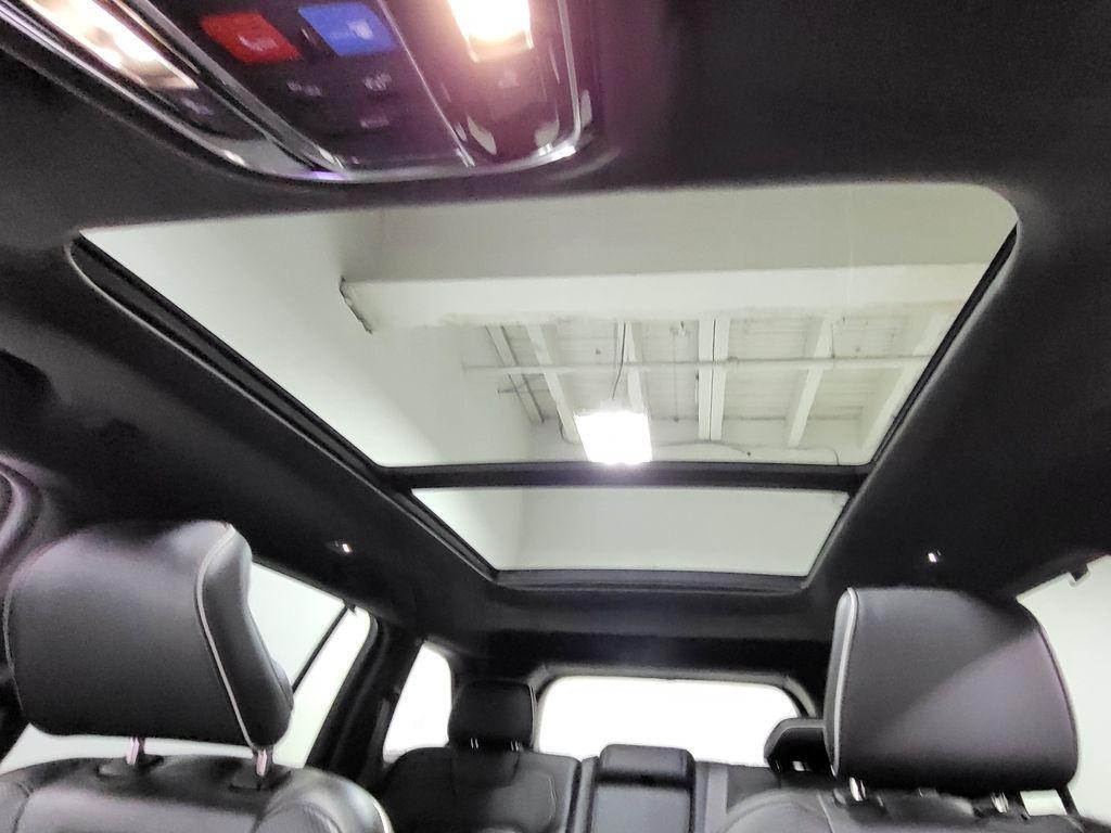 used 2024 Jeep Grand Cherokee car, priced at $49,964