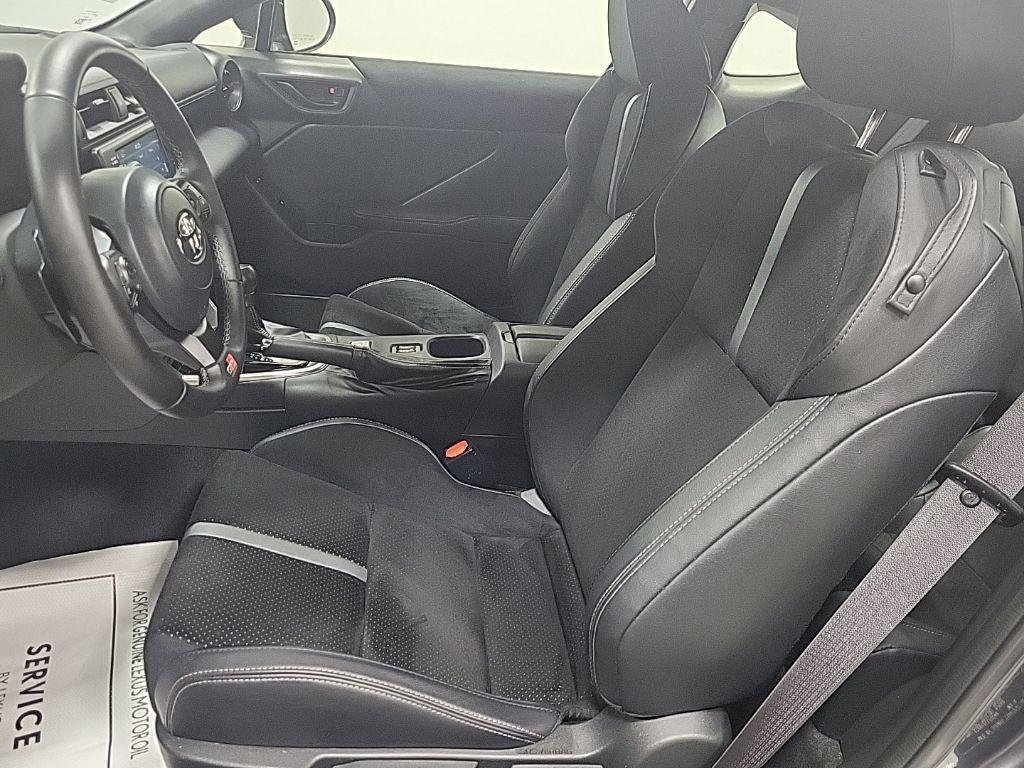 used 2023 Toyota GR86 car, priced at $30,993