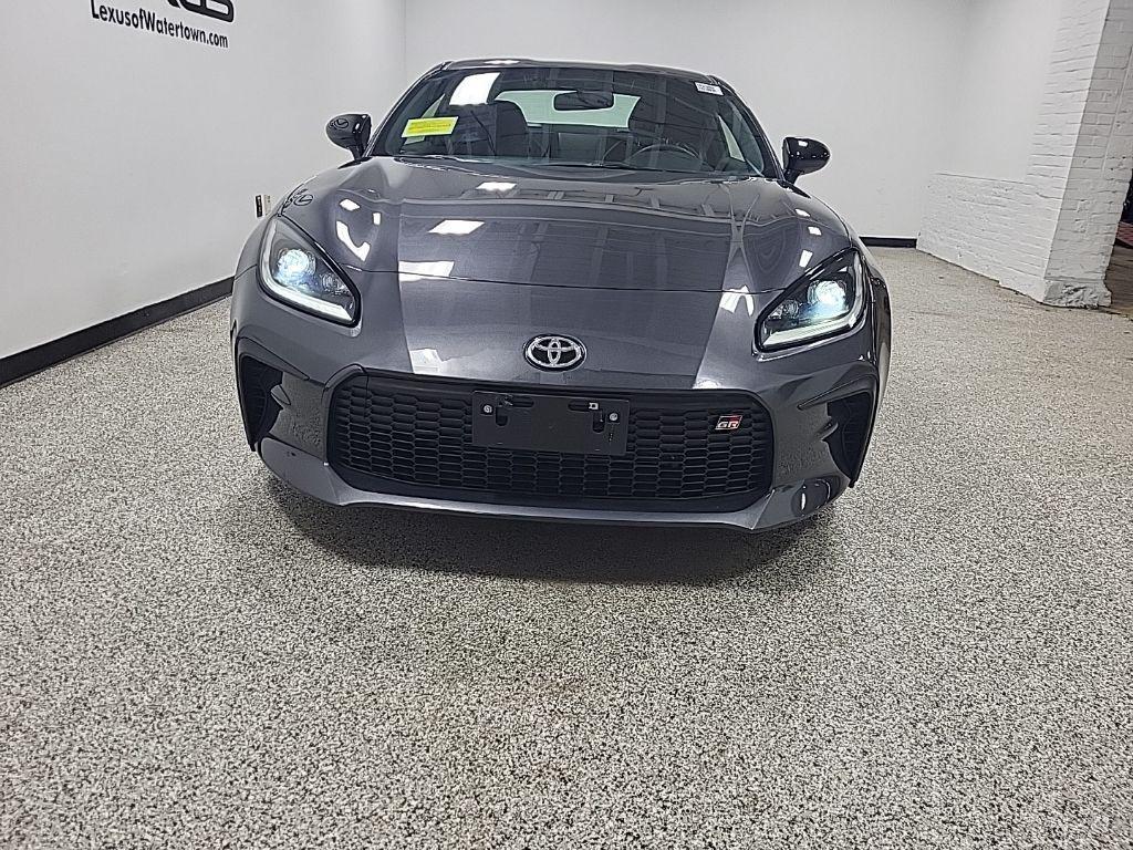 used 2023 Toyota GR86 car, priced at $30,993