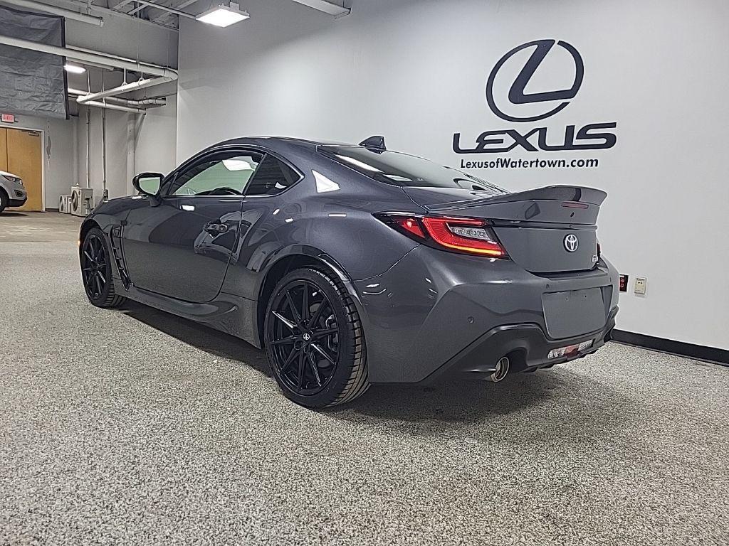 used 2023 Toyota GR86 car, priced at $30,993