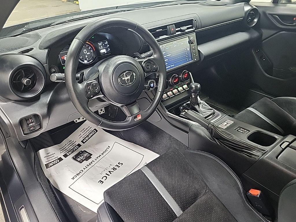 used 2023 Toyota GR86 car, priced at $30,993