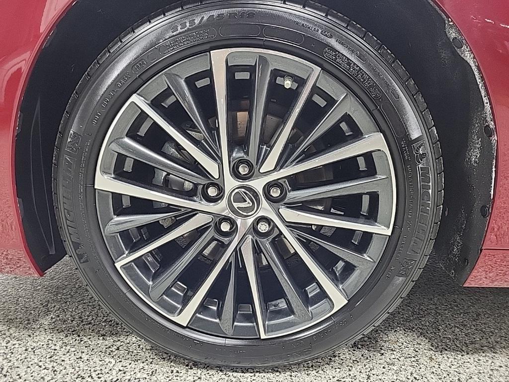 used 2024 Lexus ES 350 car, priced at $41,771