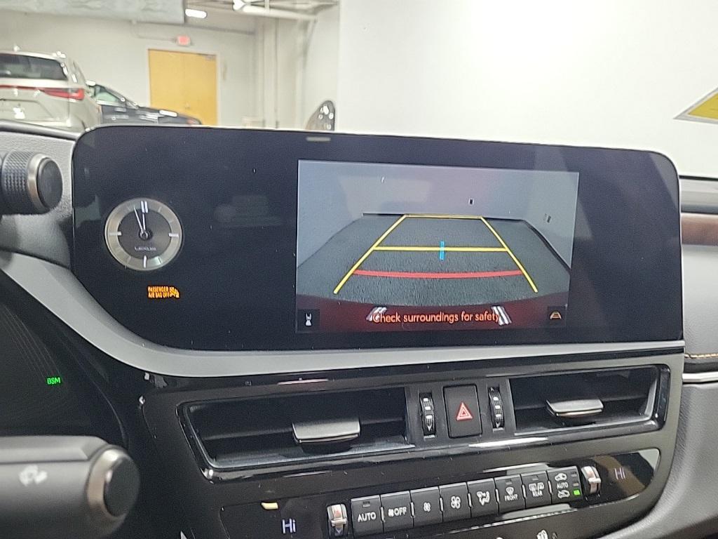 used 2024 Lexus ES 350 car, priced at $41,771
