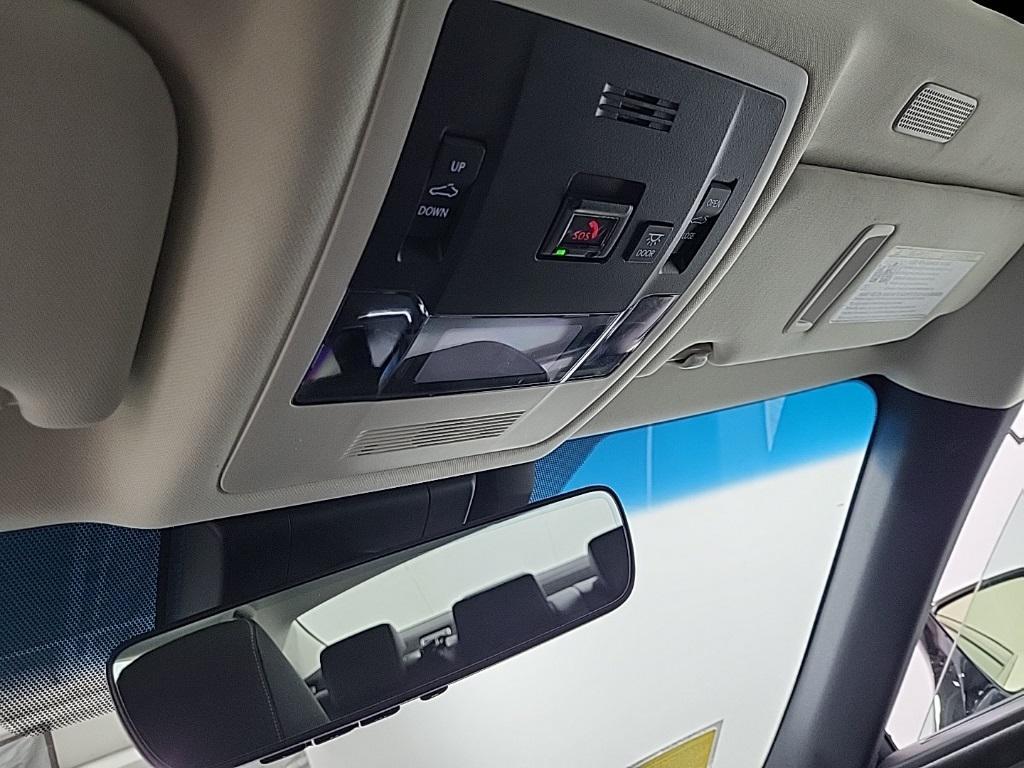 used 2025 Lexus ES 300h car, priced at $44,774