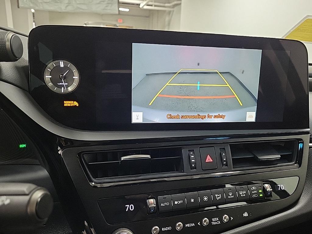 used 2025 Lexus ES 300h car, priced at $44,774