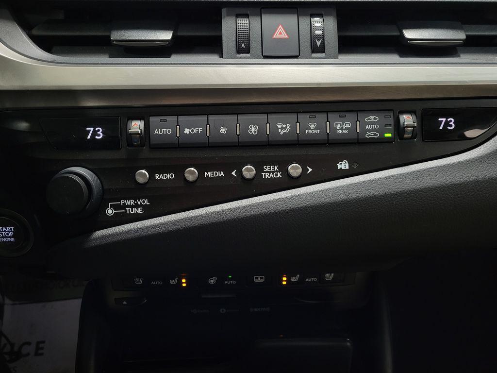 used 2019 Lexus ES 350 car, priced at $32,774