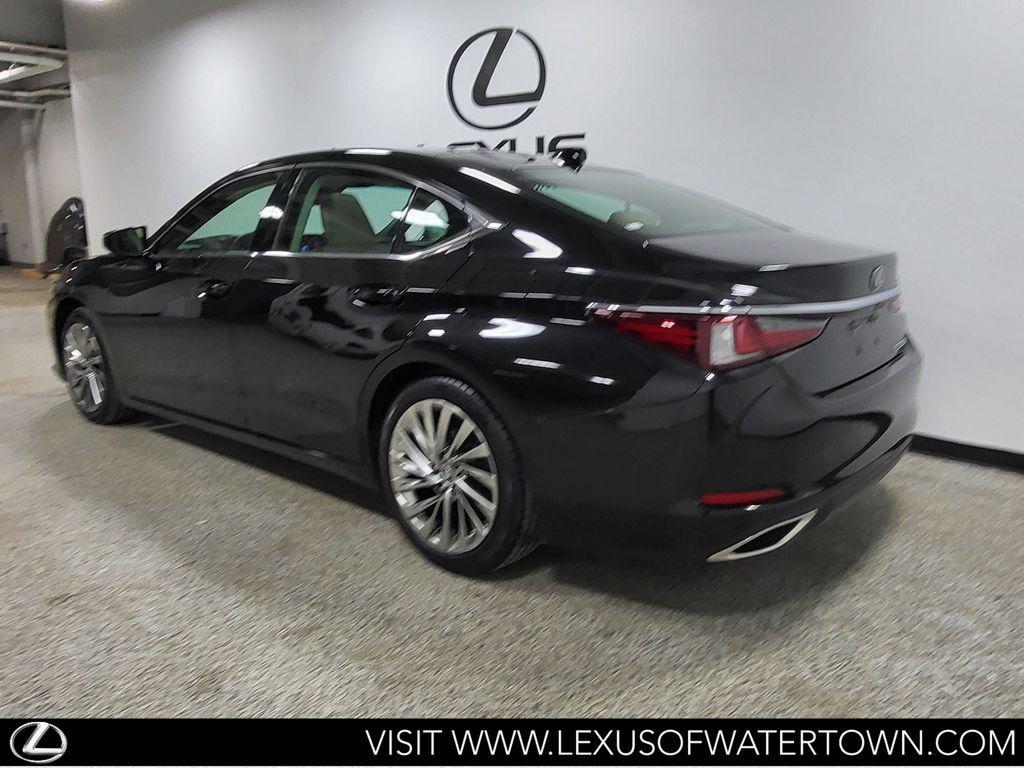 used 2019 Lexus ES 350 car, priced at $32,774