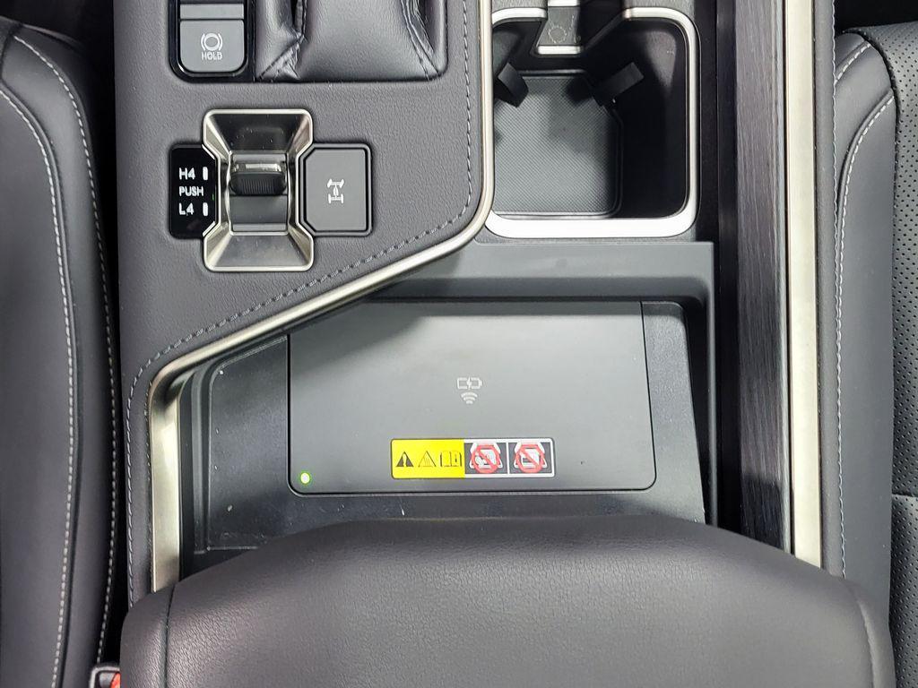 used 2024 Lexus GX 550 car, priced at $76,555